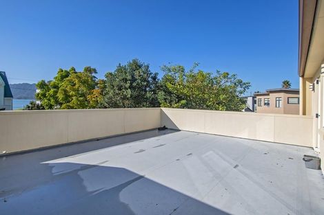 Photo of property in 16b Bermuda Place, One Tree Point, 0118