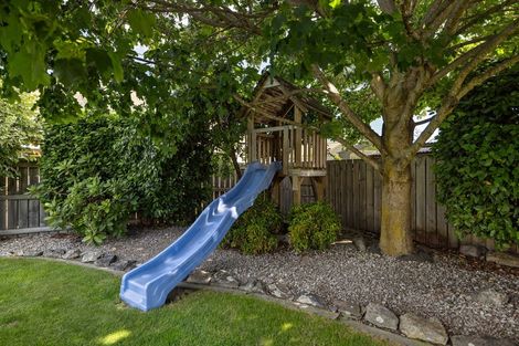 Photo of property in 14 Erskine Street, Lake Hayes, Queenstown, 9304