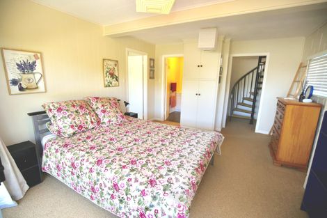 Photo of property in 24 Lily Street, Raglan, 3225