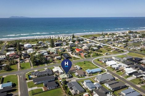 Photo of property in 6a Surfers Avenue, Waihi Beach, 3611