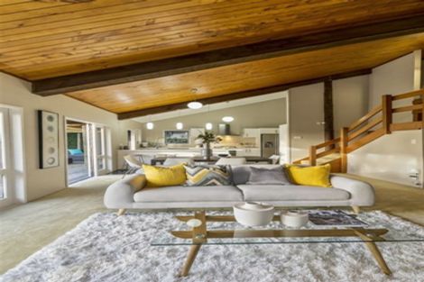 Photo of property in 25 Pemberton Avenue, Bayview, Auckland, 0629