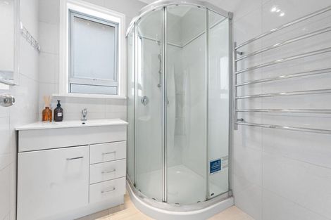 Photo of property in 12 Hope Farm Avenue, Pakuranga Heights, Auckland, 2010