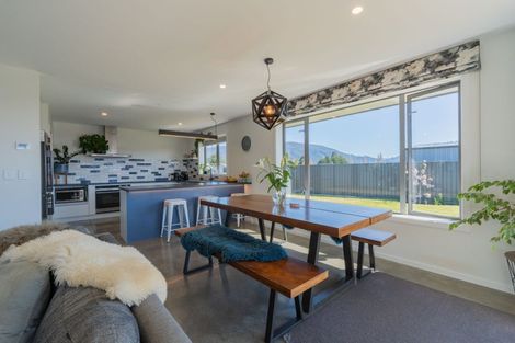 Photo of property in 11 Breaksea Street, Te Anau, 9600