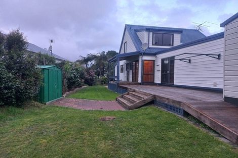 Photo of property in 19a Miromiro Road, Normandale, Lower Hutt, 5010