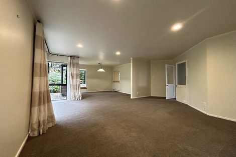 Photo of property in 17a Karetu Road, Greenlane, Auckland, 1051