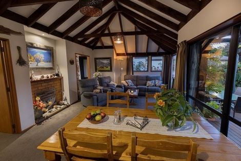 Photo of property in 22a Heuchan Lane, Wanaka, 9305