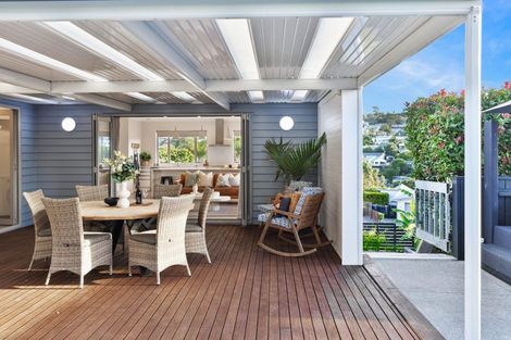 Photo of property in 6 Andre Rise, Stanmore Bay, Whangaparaoa, 0932