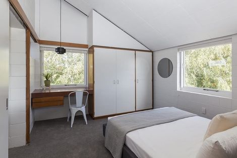 Photo of property in 21 Newbridge Place, Ilam, Christchurch, 8041