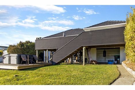 Photo of property in 7 Ashbury Avenue, Waimataitai, Timaru, 7910
