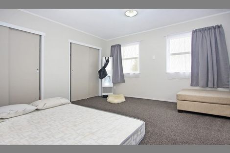 Photo of property in 67 Hobart Crescent, Wattle Downs, Auckland, 2103