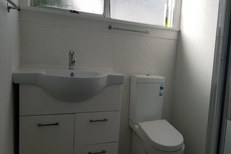 Photo of property in 1/170 Main North Road, Redwood, Christchurch, 8051