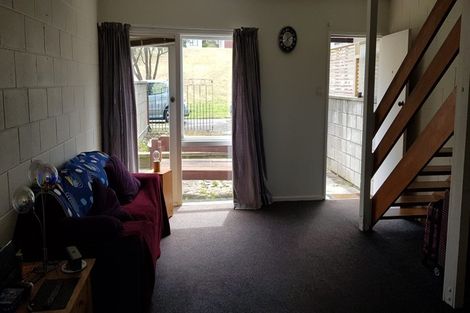 Photo of property in 14a Waiwera Crescent, Maupuia, Wellington, 6022