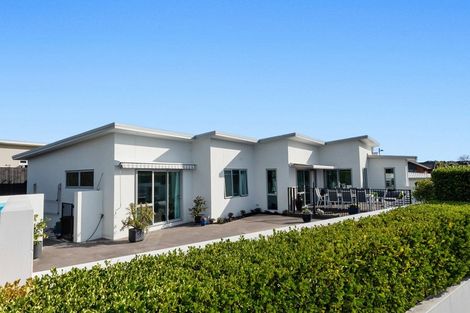 Photo of property in 1 Amberley Place, Flagstaff, Hamilton, 3210