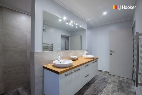 Photo of property in 1f Hoylake Street, Outram, 9019