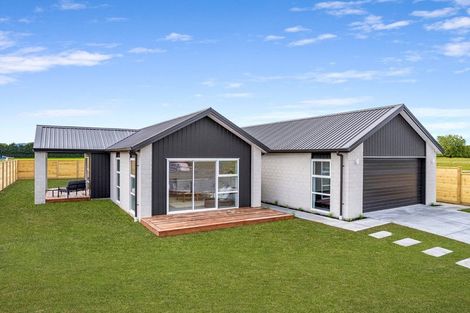 Photo of property in 37 Peakedale Drive, Matamata, 3400