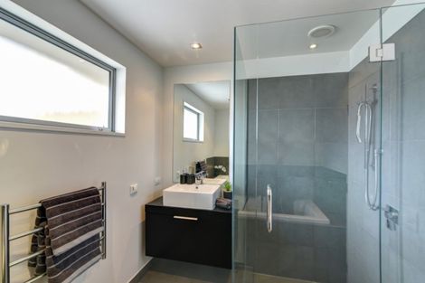 Photo of property in 2 Bridgewell Lane, Lower Shotover, Queenstown, 9371