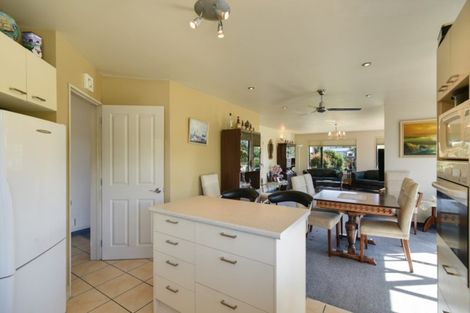 Photo of property in 12 Mavora Road, Lake Hayes, Queenstown, 9304