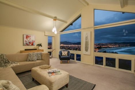 Photo of property in 69 Cliffs Road, Saint Clair, Dunedin, 9012