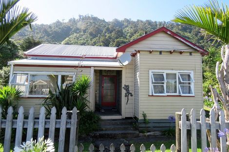 Photo of property in 82 Torea Street, Granity, 7823