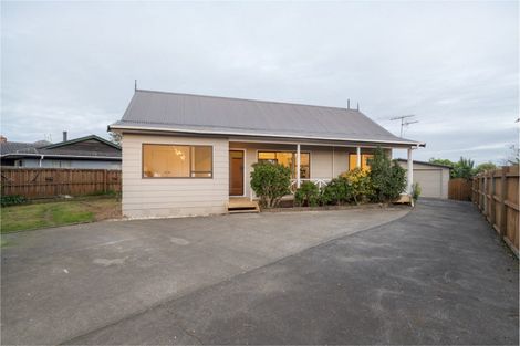 Photo of property in 8 Fortunes Road, Half Moon Bay, Auckland, 2012