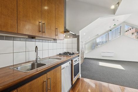 Photo of property in 195 The Terrace, Wellington Central, Wellington, 6011