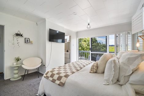 Photo of property in 38 Heatley Avenue, Hokowhitu, Palmerston North, 4410