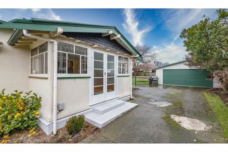 Photo of property in 47 Selwyn Street, Somerfield, Christchurch, 8024