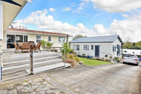 Photo of property in 68 Pohutukawa Drive, Pukete, Hamilton, 3200