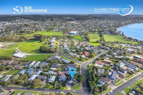 Photo of property in 108 Stanmore Bay Road, Stanmore Bay, Whangaparaoa, 0932