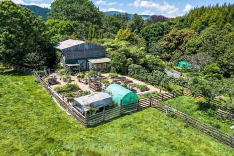 Photo of property in 1084 State Highway 1 South, Manakau, Levin, 5573