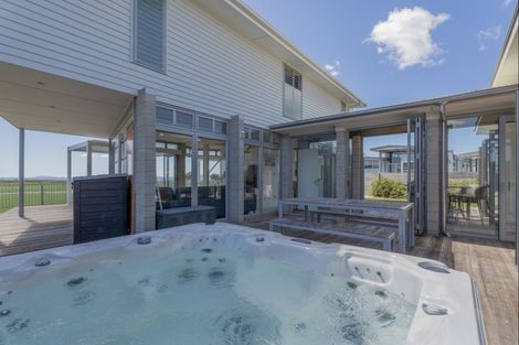 Photo of property in 116 Puka Crescent, Matarangi, Whitianga, 3592