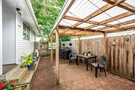 Photo of property in 4 Tangelo Place, Bucklands Beach, Auckland, 2012