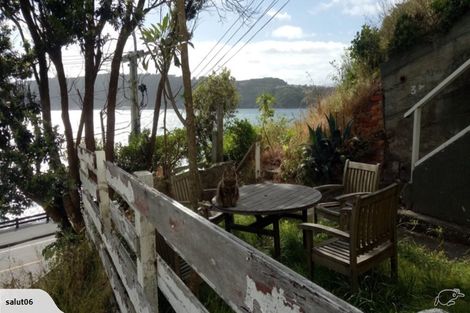 Photo of property in 2/136 Evans Bay Parade, Roseneath, Wellington, 6021