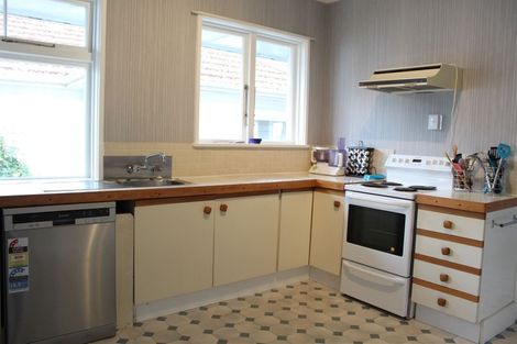 Photo of property in 131 Eglinton Road, Mornington, Dunedin, 9011