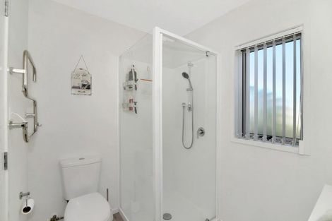 Photo of property in 11 Kamahi Crescent, Papamoa Beach, Papamoa, 3118