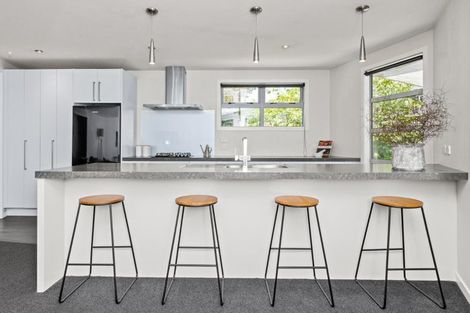 Photo of property in 9a Saint Hill Lane, Havelock North, 4130