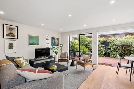 Photo of property in 199a Springfield Road, St Albans, Christchurch, 8014