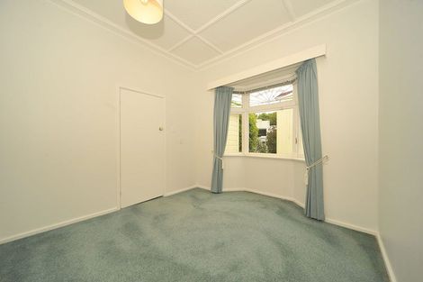 Photo of property in 12 Fernhill Terrace, Wadestown, Wellington, 6012