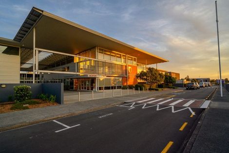 Photo of property in 210 Point View Drive, East Tamaki Heights, Auckland, 2016