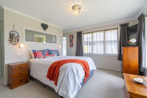 Photo of property in 9 Hidden Lakes Avenue, Te Anau, 9600