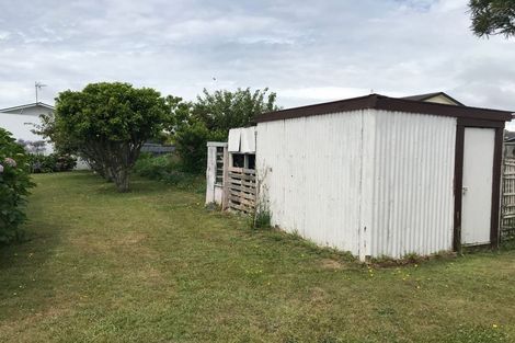 Photo of property in 221 Mangorei Road, Merrilands, New Plymouth, 4312