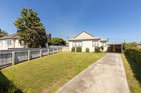 Photo of property in 8 Chard Street, Westown, New Plymouth, 4310