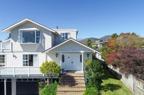 Photo of property in 20 Sunset Street, Hilltop, Taupo, 3330