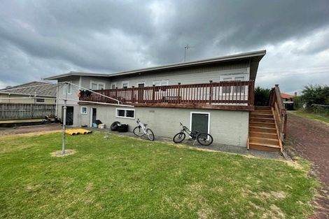 Photo of property in 14 Liverpool Street, Papakura, 2110