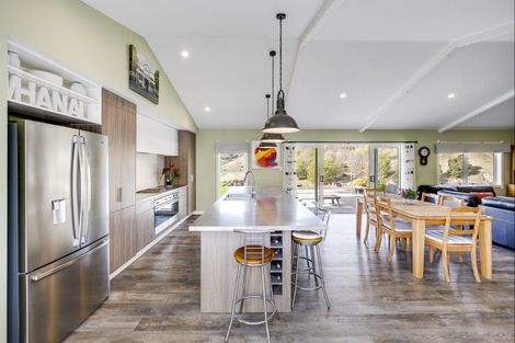 Photo of property in 1011 Kahuranaki Road, Kahuranaki, Havelock North, 4295