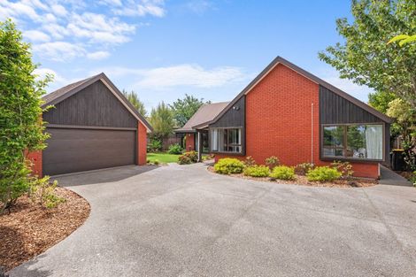 Photo of property in 470 Avonhead Road, Avonhead, Christchurch, 8042