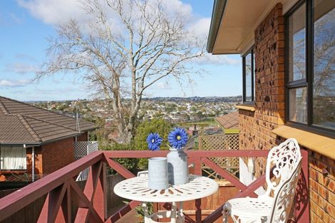 Photo of property in 2/16 Ridge Road, Howick, Auckland, 2014