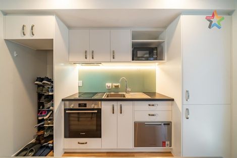 Photo of property in 4/185 High Street, Hutt Central, Lower Hutt, 5010