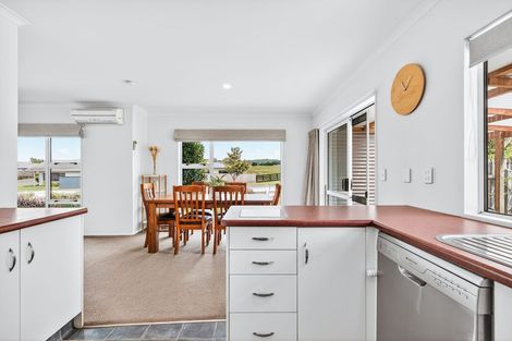 Photo of property in 39 Acacia Bay Road, Nukuhau, Taupo, 3330