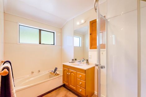 Photo of property in 81 Elizabeth Street, Waikanae, 5036
